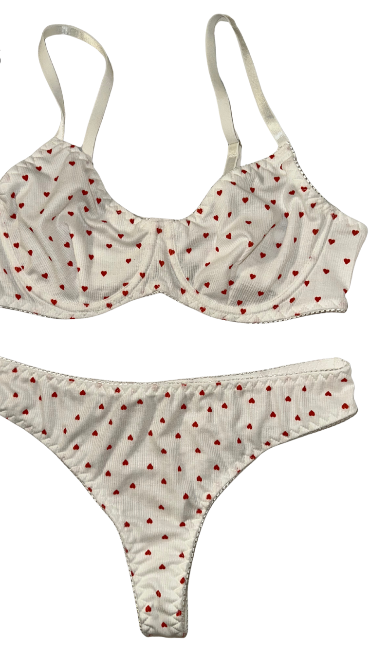 Зүрхэн хээтэй 2 хос